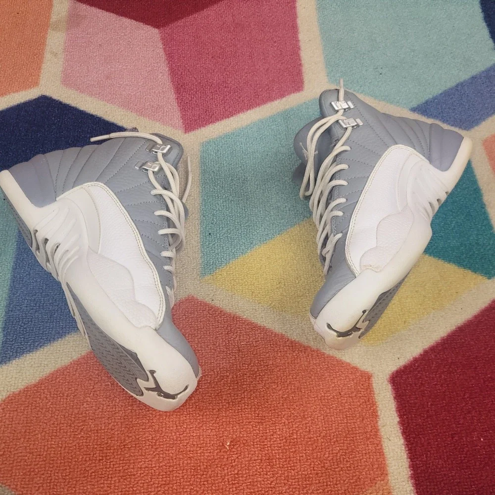 Air Jordan 12 Retro Wolf Grey White GS 510815-018‎ Basketball Shoes 6Y